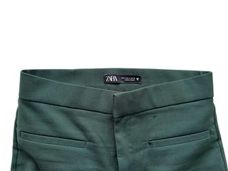 Pantalón Zara Verde