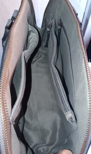 Bolso de mano gris marengo