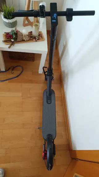 Patinete Eléctrico Xiaomi M365