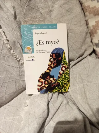 ¿Es tuyo? (Sopa de Libros Teatro / Soup of Book...