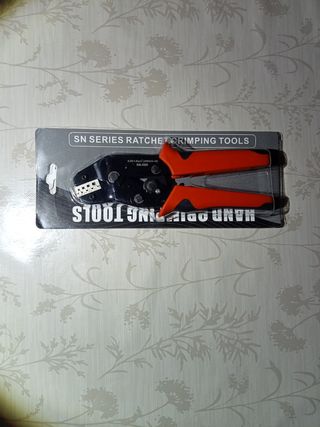 HERRAMIENTA DE CRIMPADO