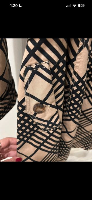 Gabardina de BLANCO cuadros beige y negro