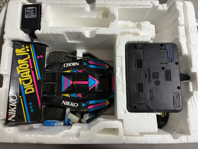 Coche Radiocontrol Nikko Dictator Jr.