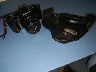 Cámara Olympus OM-101 Power Focus Negra