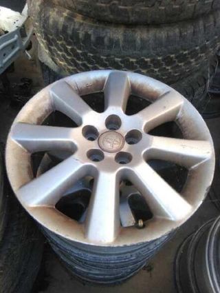 Llanta toyota avensis berlina (t25) 93261