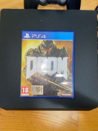 PS4 Slim 1TB + 4 Giochi e 1 Controller