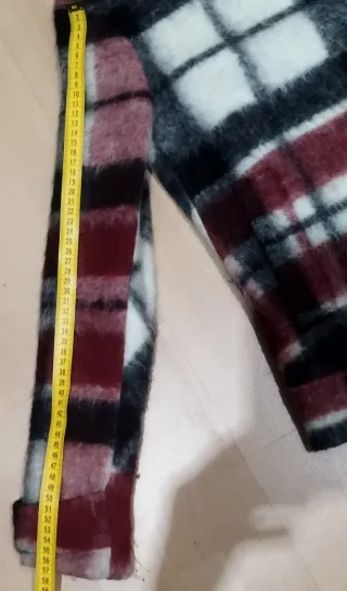 Chaqueta cuadros Zara.