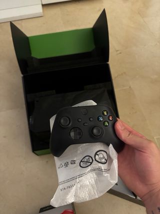 Xbox Series X 1 TB + Elite Core 2 + 2Controller 3 giochi