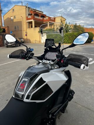 Moto BMW F900 XR limitada A2