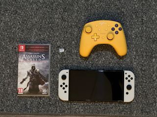 Nintendo Switch OLED + Accesorios