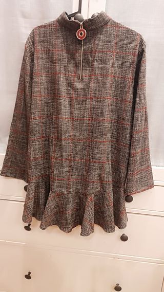 Blusa Zara cuadros gris Talla M
