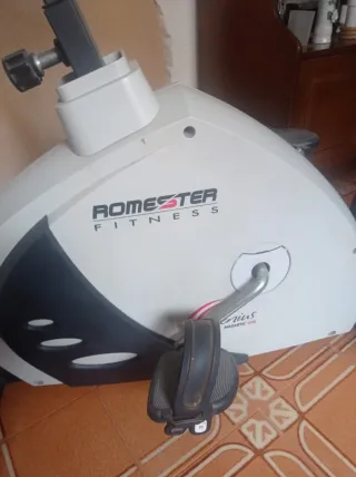 Bicicleta Estática Romester Fitness