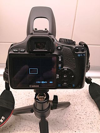 Cámara Canon EOS 550D + 2 objetivos y bolso