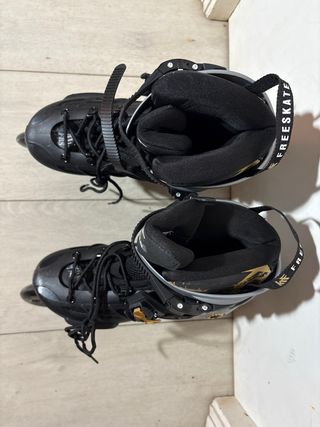 Patines KRF A3x110 Velocidad 42. Sin usar. 