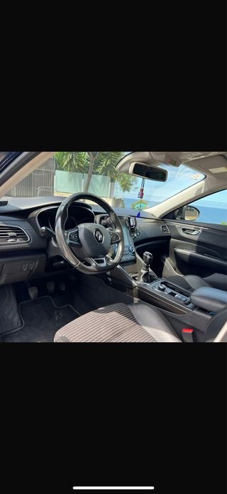 Renault Talisman 2019 sport tourer