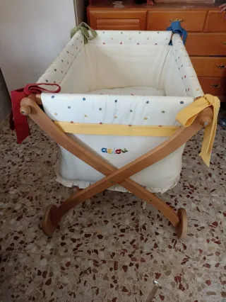 Minicuna Aeiou