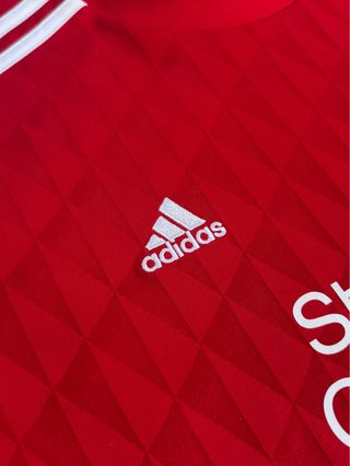 Camiseta local Liverpool 2010/2011 Adidas