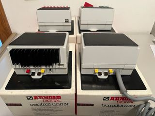 Equipo 4 dispositivos Arnold Digital.