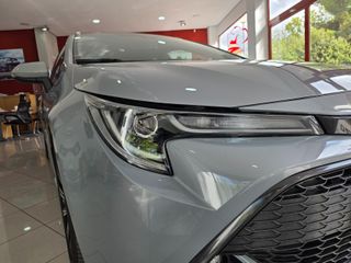Toyota Corolla 2.0 180H STYLE E-CVT TOURING SPORT