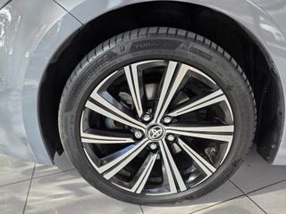 Toyota Corolla 2.0 180H STYLE E-CVT TOURING SPORT