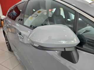Toyota Corolla 2.0 180H STYLE E-CVT TOURING SPORT
