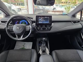 Toyota Corolla 2.0 180H STYLE E-CVT TOURING SPORT