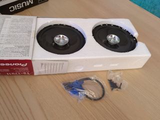Altavoces Pioneer TS-1701I 17cm