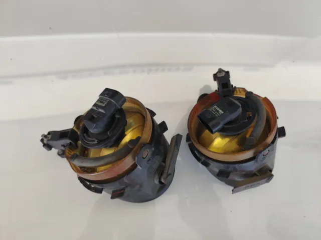 Antinieblas Seat León