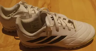 Zapatillas Adidas multitaco fútbol blancas