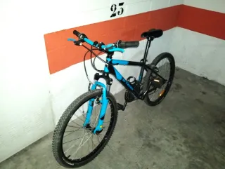 Bicicleta BTWIN Azul y Negra