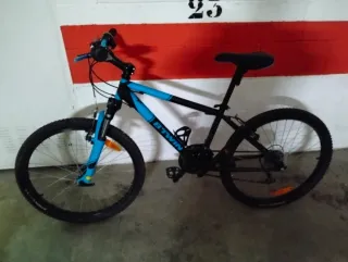 Bicicleta BTWIN Azul y Negra