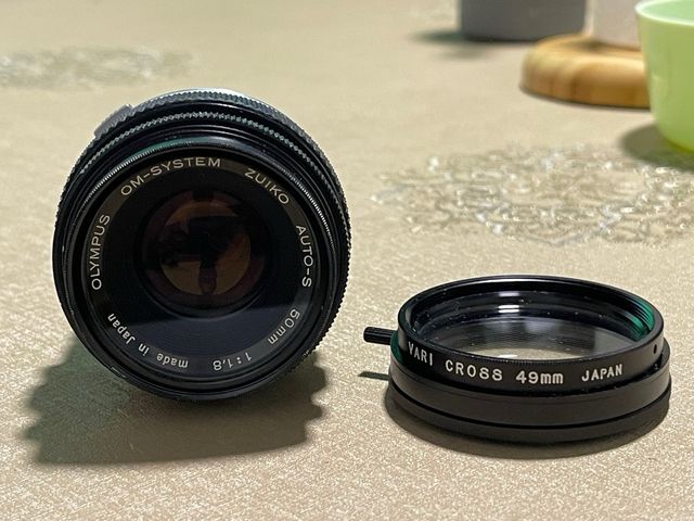 Cámara Olympus OM 20 + Accesorios