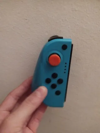 Mando Nintendo Switch Rojo y azul 
