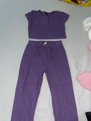 Conjunto mujer morado