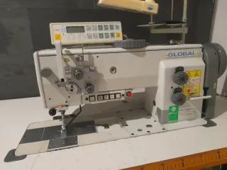 Máquina de coser Global triple arrastre