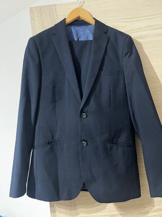 Traje azul marino hombre