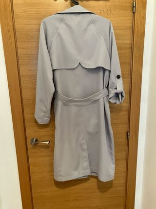 Gabardina mujer azul claro