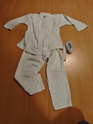 Traje Judo Blanco niño 140cm Poco Usado