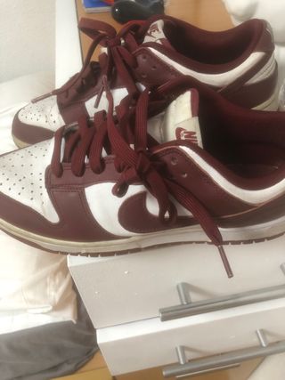 Zapatillas Nike chico rojas y blancas originales 