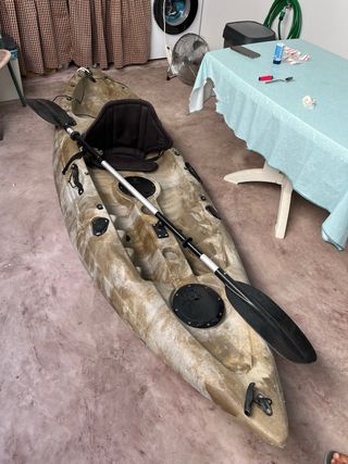 Kayak individual con remo
