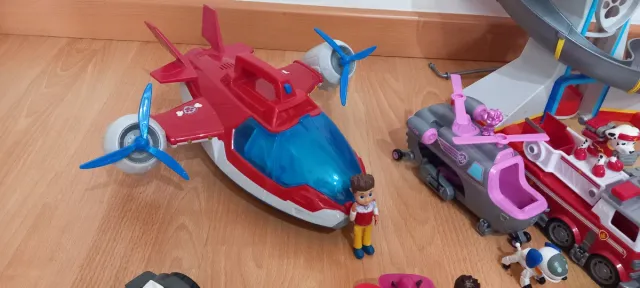 Lote Patrulla Canina: Torre, Vehículos y Figuras