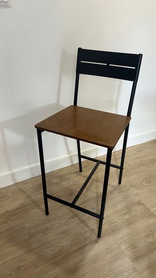 Taburete Alto IKEA Sandsberg de metal y madera 