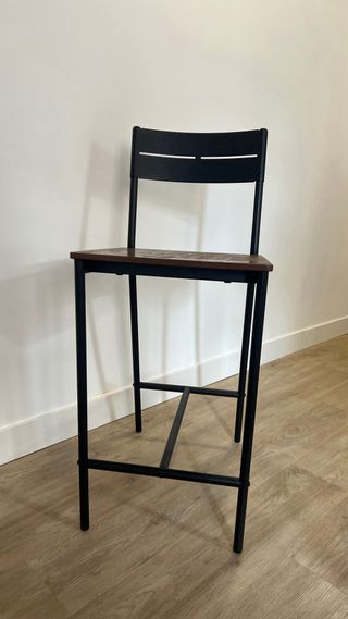 Taburete Alto IKEA Sandsberg de metal y madera 