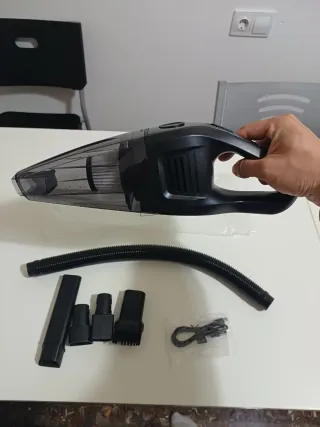 Aspirador de mano portátil negro