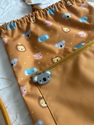 Mochila infantil con estampado de animales tutete