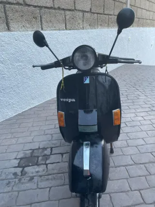 Vespa Negra