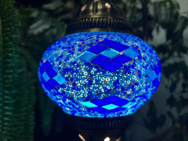 Lámpara de cristal azul