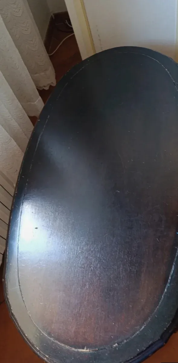 Tavolino da salotto antico in legno