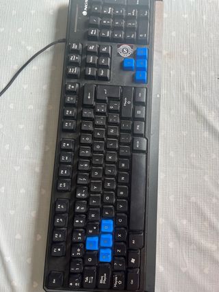 Teclado Gamer NGS Negro y Azul