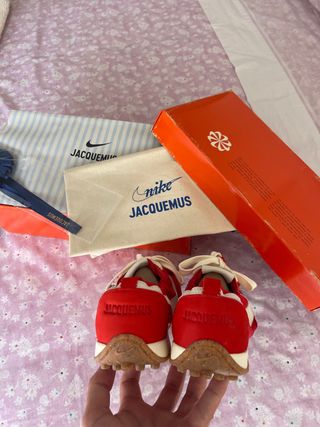 Nike x Jacquemus Moon Shoe Rojo